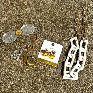 Jewelry bundle
